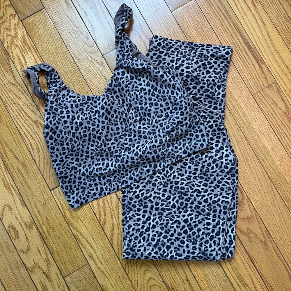 Aerie Offline Leopard Print Set